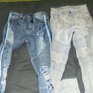 Mens jeans.